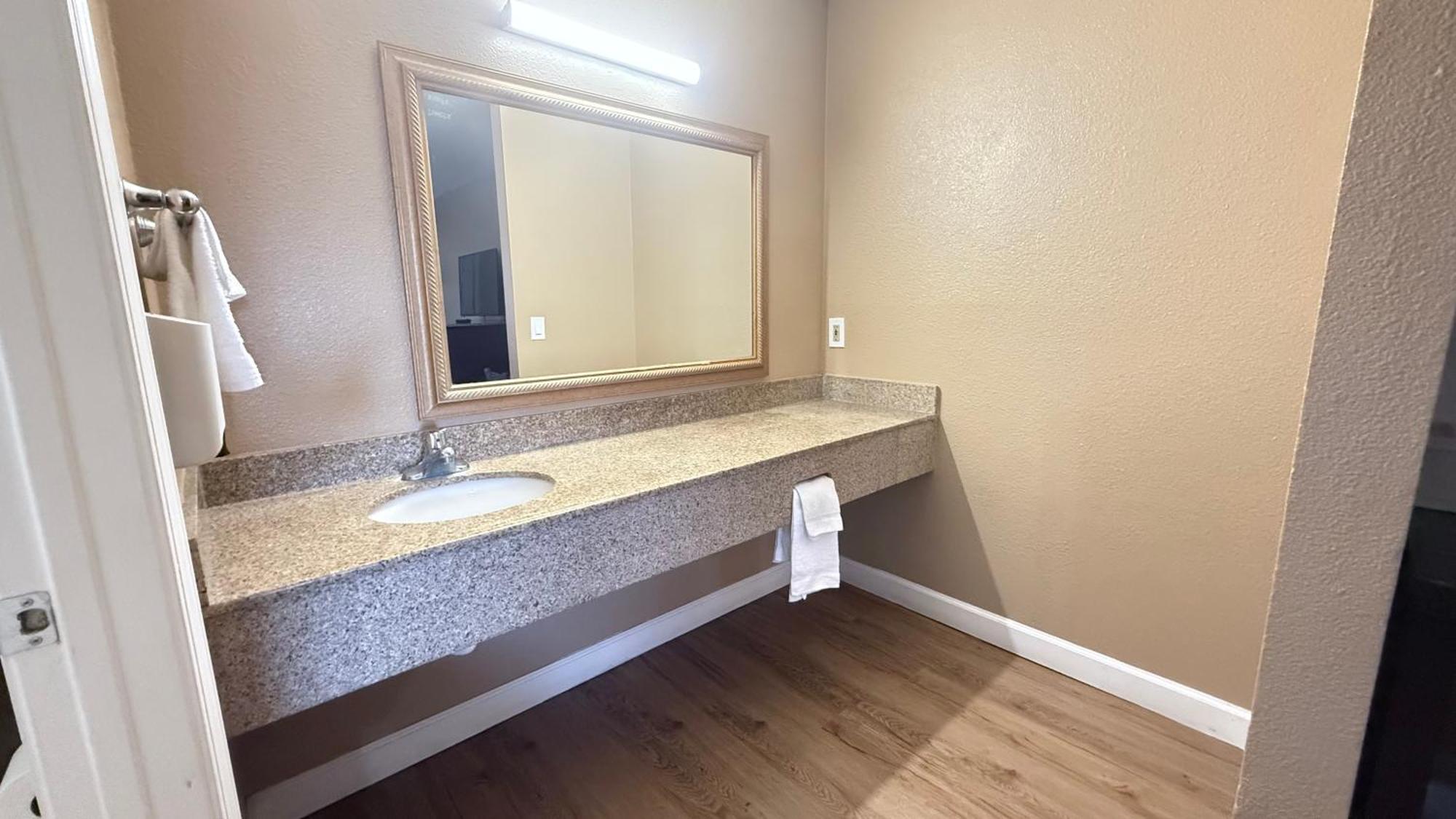 Valley Inn Watsonville Εξωτερικό φωτογραφία
