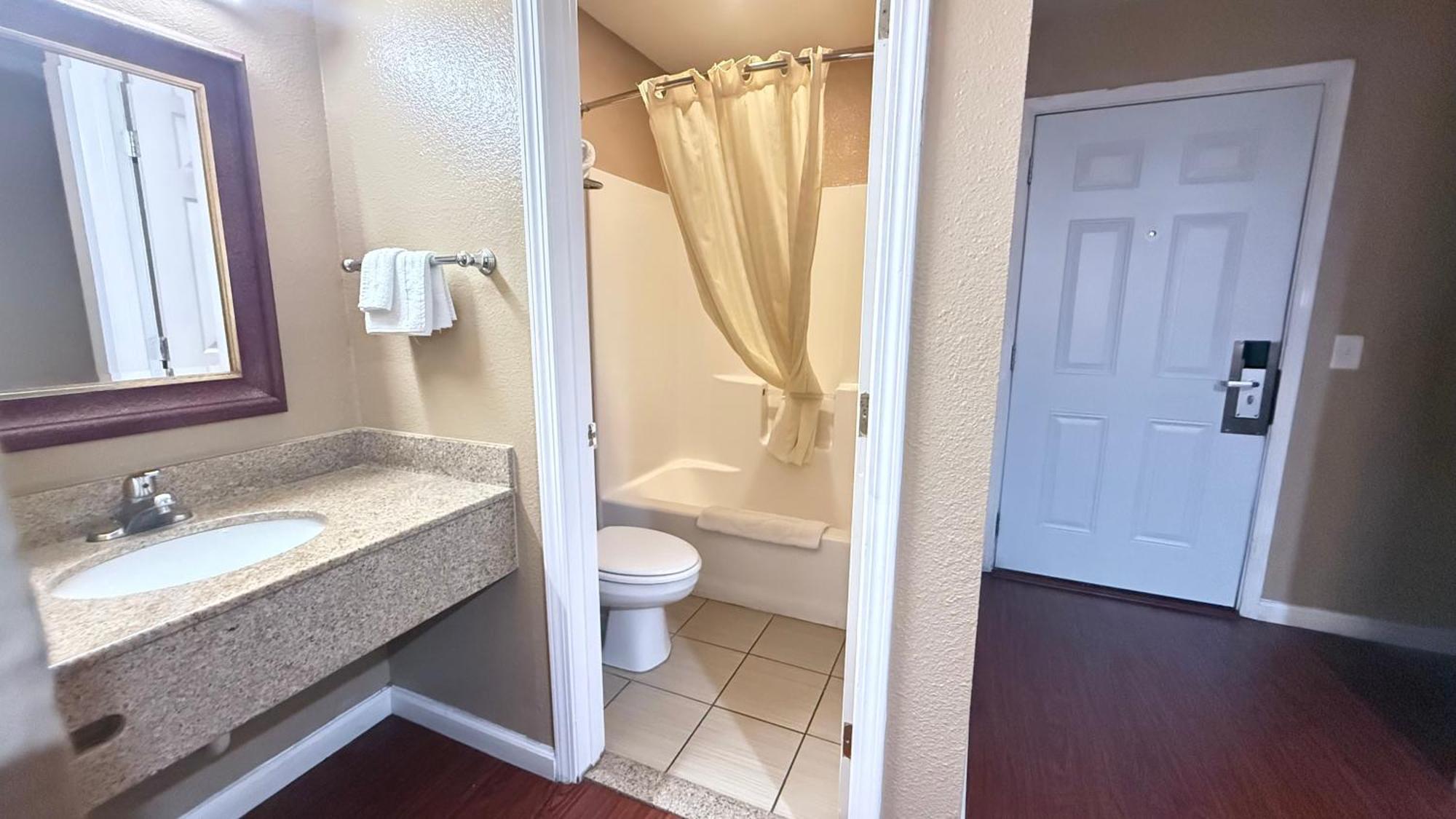 Valley Inn Watsonville Εξωτερικό φωτογραφία