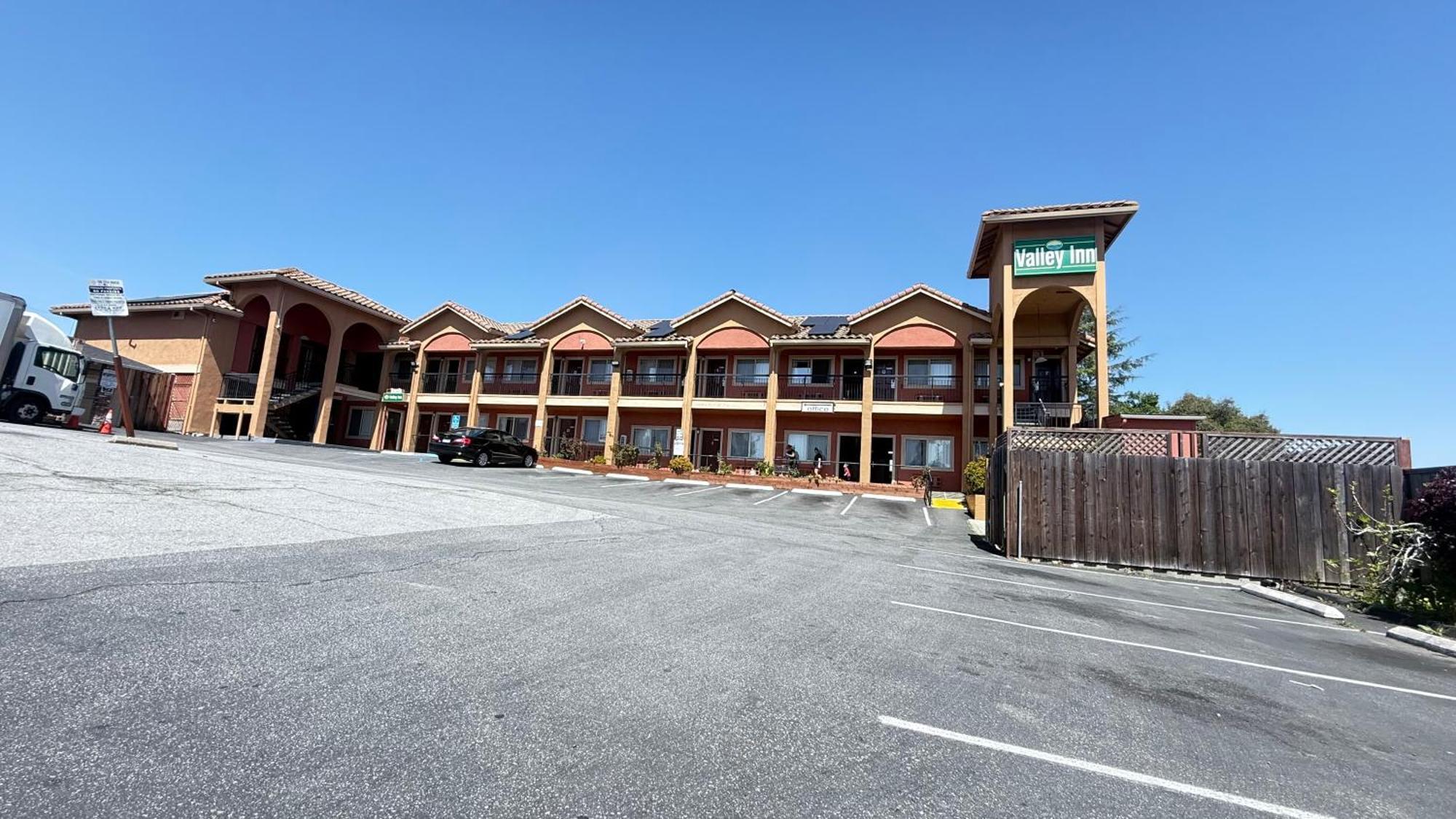 Valley Inn Watsonville Εξωτερικό φωτογραφία