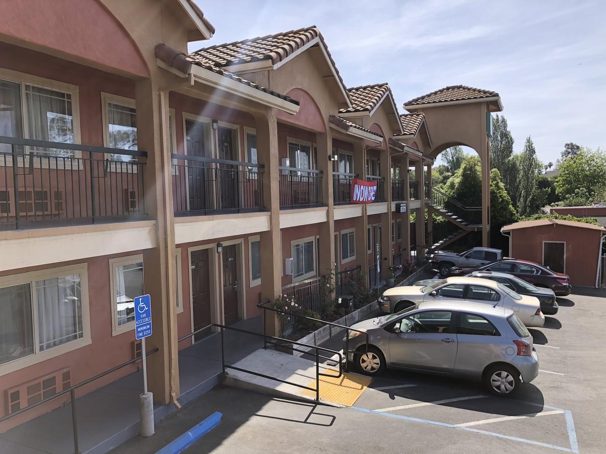 Valley Inn Watsonville Εξωτερικό φωτογραφία